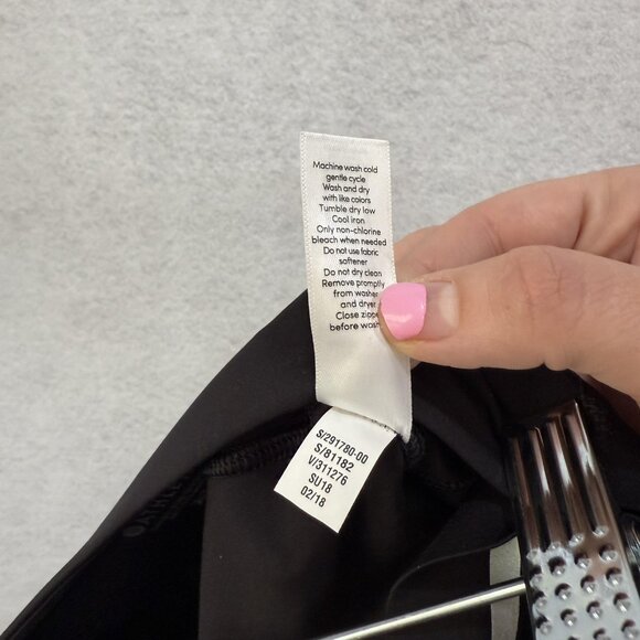 Athleta Skort Womens XLT Black Reflective Run Shorts Built In Pockets Activewear - Picture 4 of 14